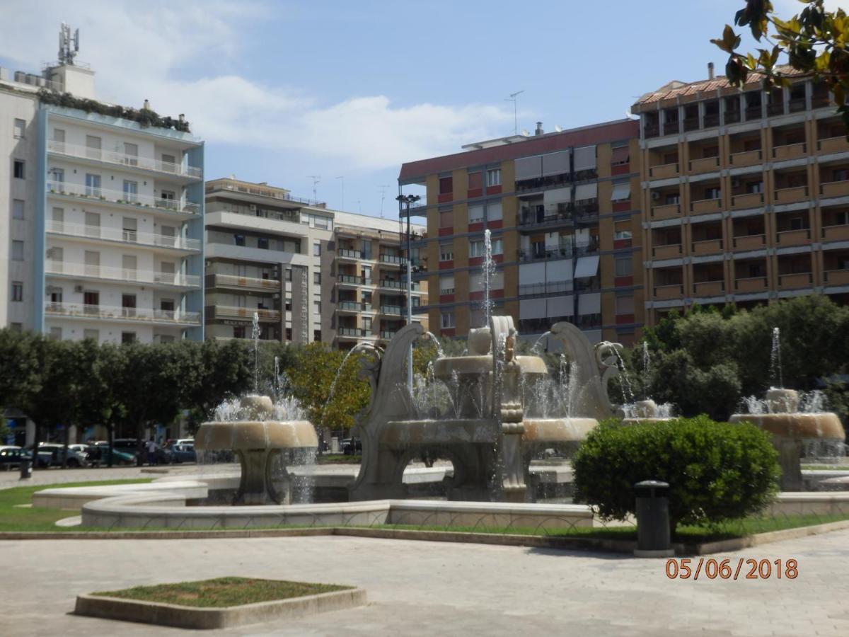 Willa Casa Lauretta - Terrazza - Garage Wifi E Bici Gratuite Lecce Zewnętrze zdjęcie