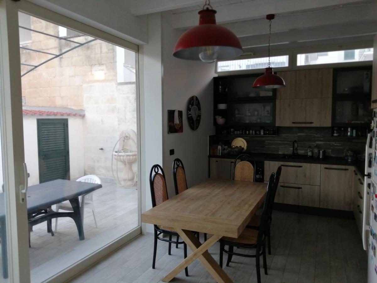 Willa Casa Lauretta - Terrazza - Garage Wifi E Bici Gratuite Lecce Zewnętrze zdjęcie