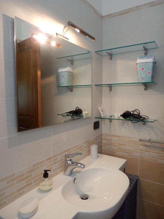 Willa Casa Lauretta - Terrazza - Garage Wifi E Bici Gratuite Lecce Zewnętrze zdjęcie